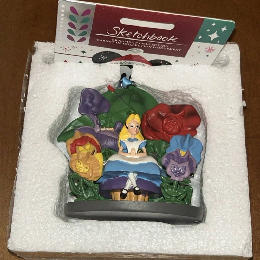 Disney Alice In Wonderland Ornament Garden of‎ Live Flowers 2018 SKETCHBOOK